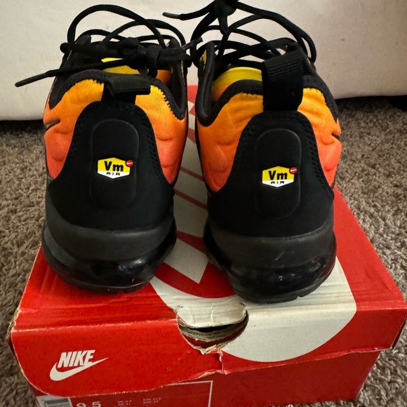 Nike Vapormax Plus “Sunset” - Picture 5 of 6